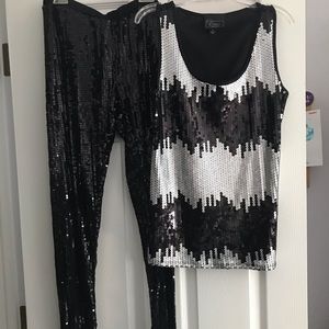 EUC Sequined leggings and tank